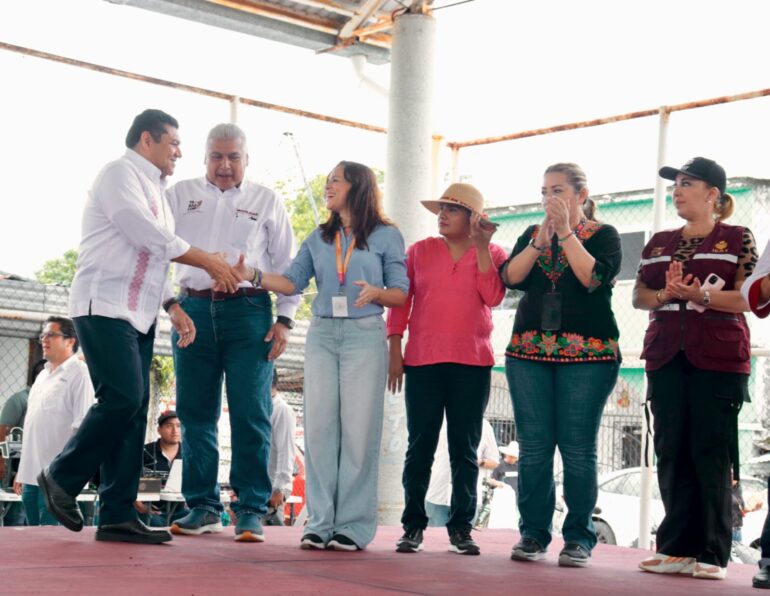atención directa del gobernador Javier May