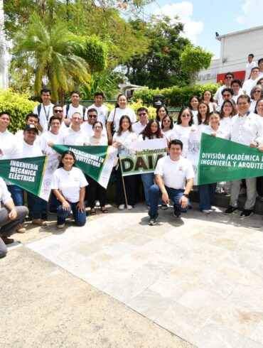 estudiantes participando en el verano de la investigación científica 2025