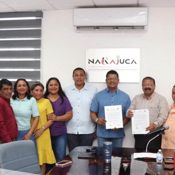 Convenio educativo en Nacajuca con la Universidad Alfa y Omega