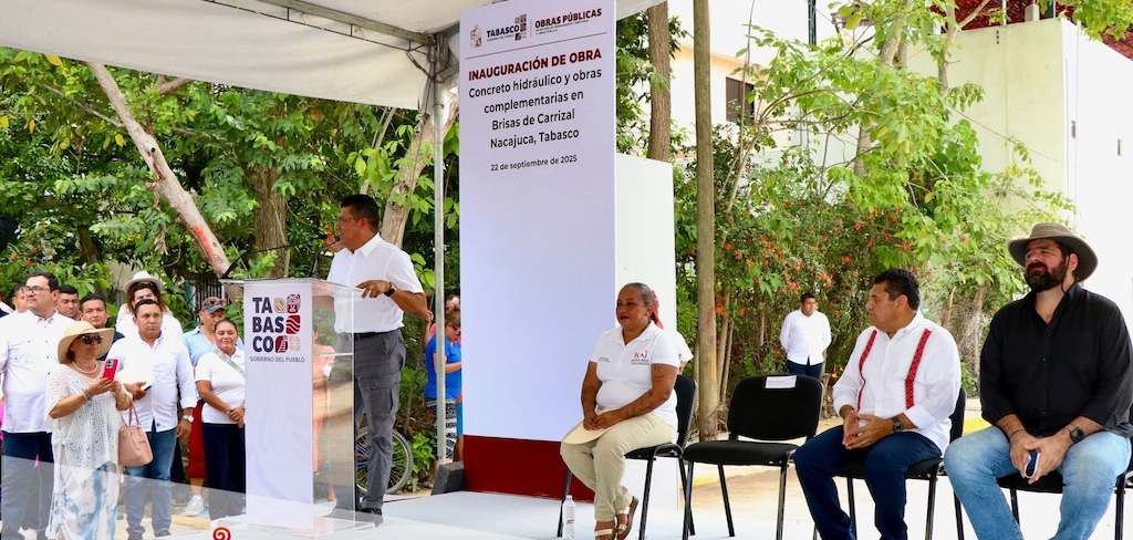 obra de pavimentación en Nacajuca Brisas del Carrizal