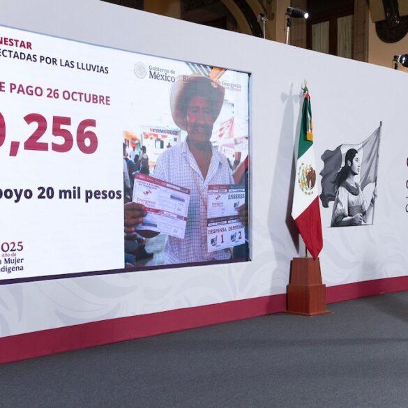Entrega de apoyos por lluvias del Gobierno de México