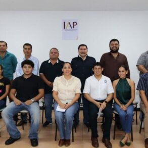 Alumnos del IAP Tabasco inician la generación 4 de la Licenciatura en Administración Pública y Gobierno.