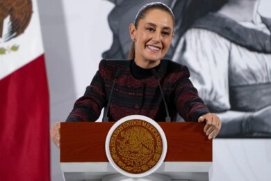 Foto de la mañanera 9 de octubre 2025 con anuncios del gobierno federal.