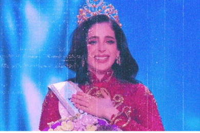 Fátima Bosch Fernández, Miss Universo 2025, en pose elegante con iluminación dramática; su imagen convertida en tema político en México.