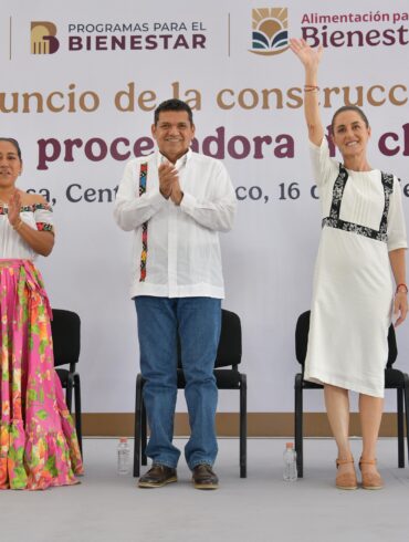 La Presidenta Claudia Sheinbaum y el gobernador