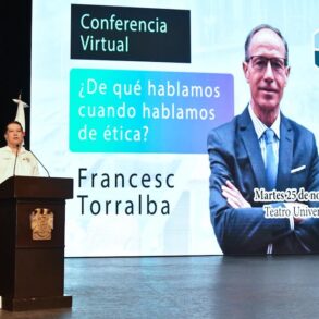 Conferencia sobre ética universitaria en la UJAT