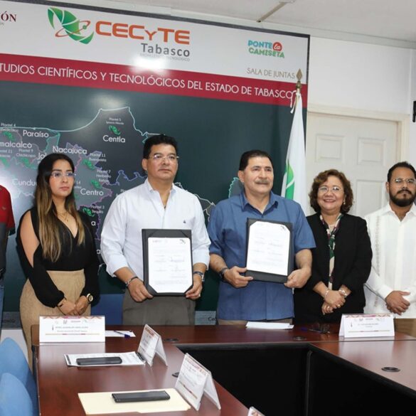 Convenio de profesionalización entre IAP Tabasco y CECyTE Tabasco