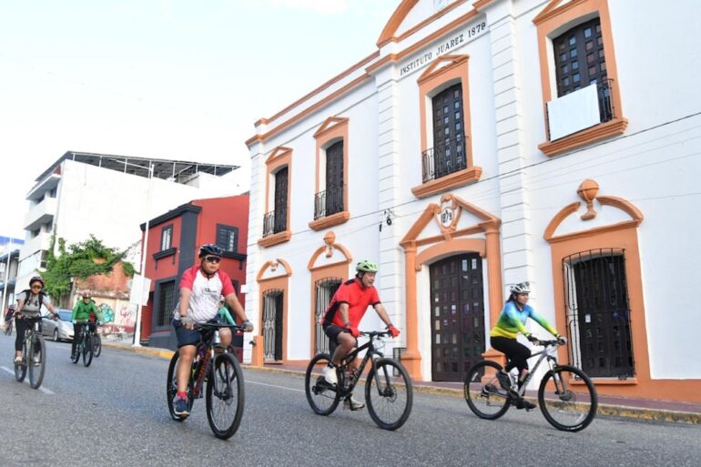 Ruta del paseo ciclista de la UJAT durante su cuarta edición