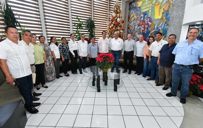 Autoridades revisan pagos de fin de año en la UJAT