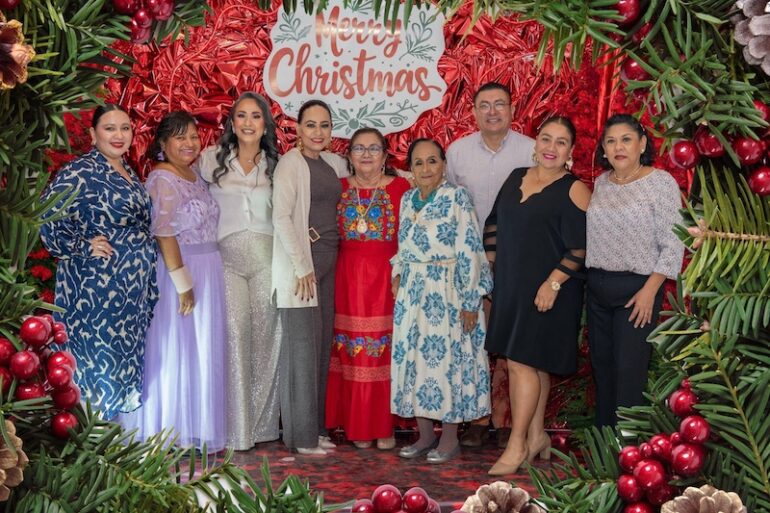Convivio decembrino de SETAB con personal educativo