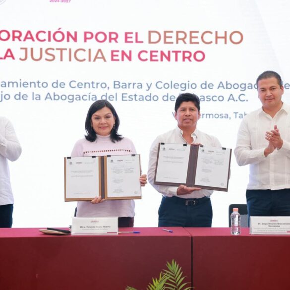Funcionarios municipales y representantes de abogados sostienen convenios firmados por la justicia en Centro.