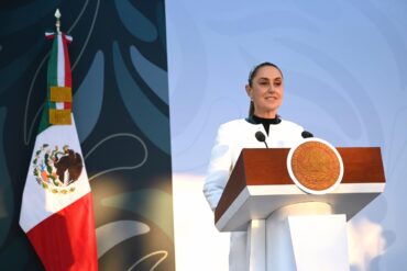 Presidenta Claudia Sheinbaum Pardo durante la conferencia matutina analizando la relación de seguridad con Estados Unidos.