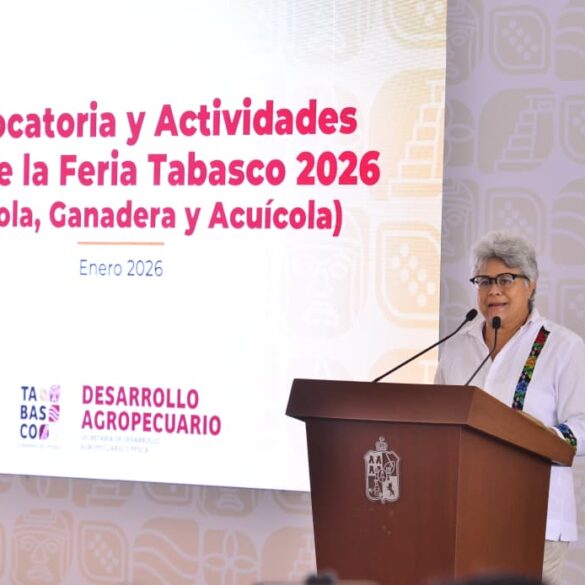 Luisa del Carmen Cámara Cabrales informando sobre los preparativos y concursos agropecuarios para la Feria Tabasco 2026.