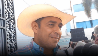 Prevención del gusano barrenador en el ganado en Tabasco
