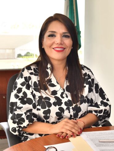 Katia Ornelas Gil, secretaria de Turismo y Desarrollo Económico de Tabasco, durante entrevista sobre la Feria Tabasco 2026.