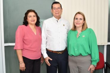 UJAT realiza nuevos nombramientos en Servicios Escolares y Bibliotecas