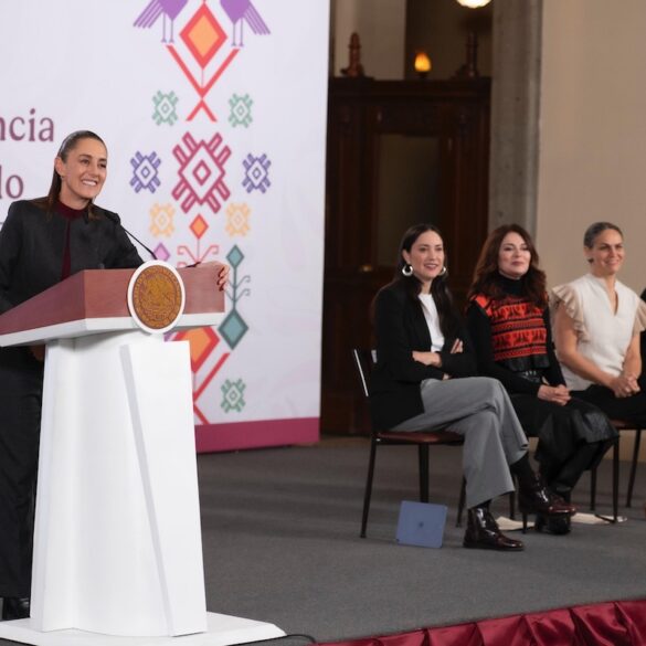 La Presidenta Claudia Sheinbaum durante la presentación de la nueva Ley Federal de Cine Nacional en Palacio Nacional.