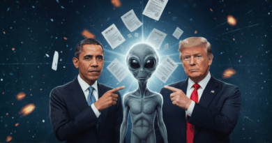 Comparativa de Donald Trump y Barack Obama con gráficos de documentos desclasificados y el logo de expedientes confidenciales.
