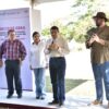 Ciudadanos realizan trámite de reemplacamiento en módulo fiscal de Tabasco