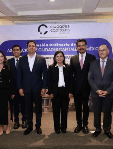 Sesión ordinaria de la Asociación de Ciudades Capitales de México con participación de Yolanda Osuna
