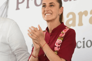 Claudia Sheinbaum durante evento público en San Ignacio, Sinaloa, donde habló sobre la reforma electoral