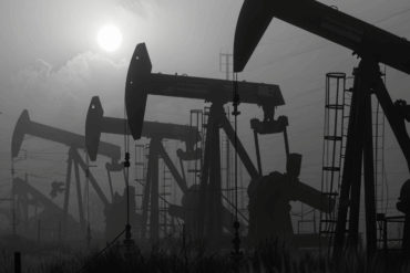 Precio del petróleo supera los 115 dólares tras escalada militar en Medio Oriente