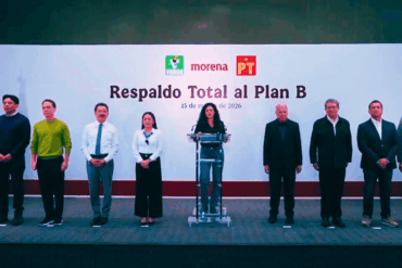 Dirigencias de Morena, PT y Partido Verde anuncian respaldo total al Plan B electoral en conferencia conjunta