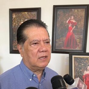Rector Guillermo Narváez Osorio informa sobre el proceso de admisión UJAT 2026 en Tabasco.