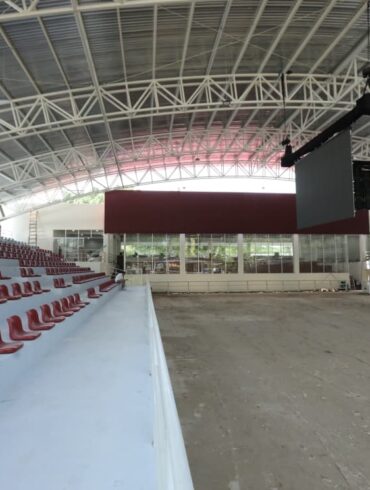 Vista de la nueva Nave de Exposiciones en el stand ganadero del Parque Tabasco.