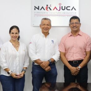 Roberto Ocaña Leyva en reunión institucional con el Colegio de Arquitectos Tabasqueños para proyectos urbanos en Nacajuca.