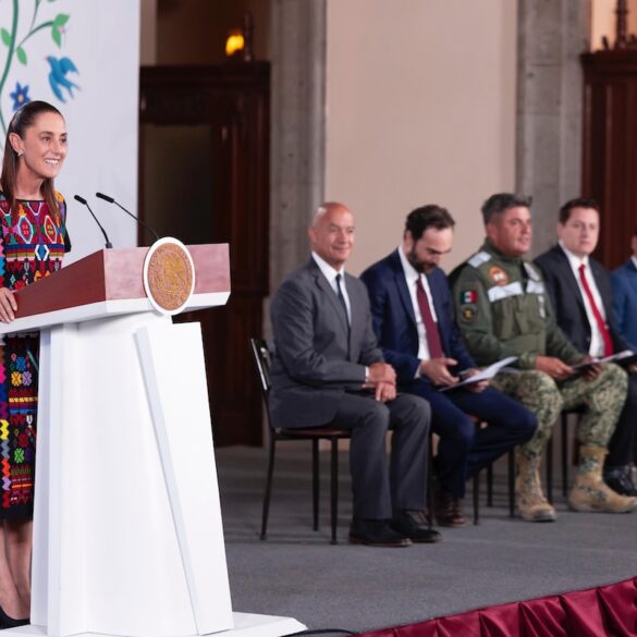 Claudia Sheinbaum durante conferencia donde destacó mejora histórica de México en el Índice de Paz 2026.