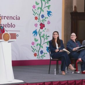 Presidenta Claudia Sheinbaum anunciando el programa Volver a Crecer para deudores del campo.