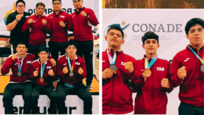 Boxeadores tabasqueños y su cuerpo técnico posan con medallas de la Olimpiada Nacional CONADE 2026 en Tepic, Nayarit