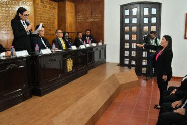 Dora María Frías Márquez durante su designación como directora de la DAIA de la UJAT para el periodo 2026-2030 en Cunduacán, Tabasco.