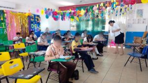 Boletín de la SETAB sobre ajustes en horarios escolares por calor extremo en Tabasco