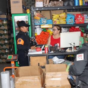 Elementos de la SSPC realizan recorridos para garantizar la seguridad en Central de Abasto de Villahermosa.