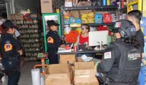 Elementos de la SSPC realizan recorridos para garantizar la seguridad en Central de Abasto de Villahermosa.