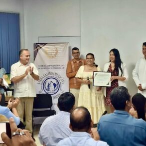 Conferencia sobre reformas a la Ley de Amparo en el Centro de Especialización Judicial de Tabasco