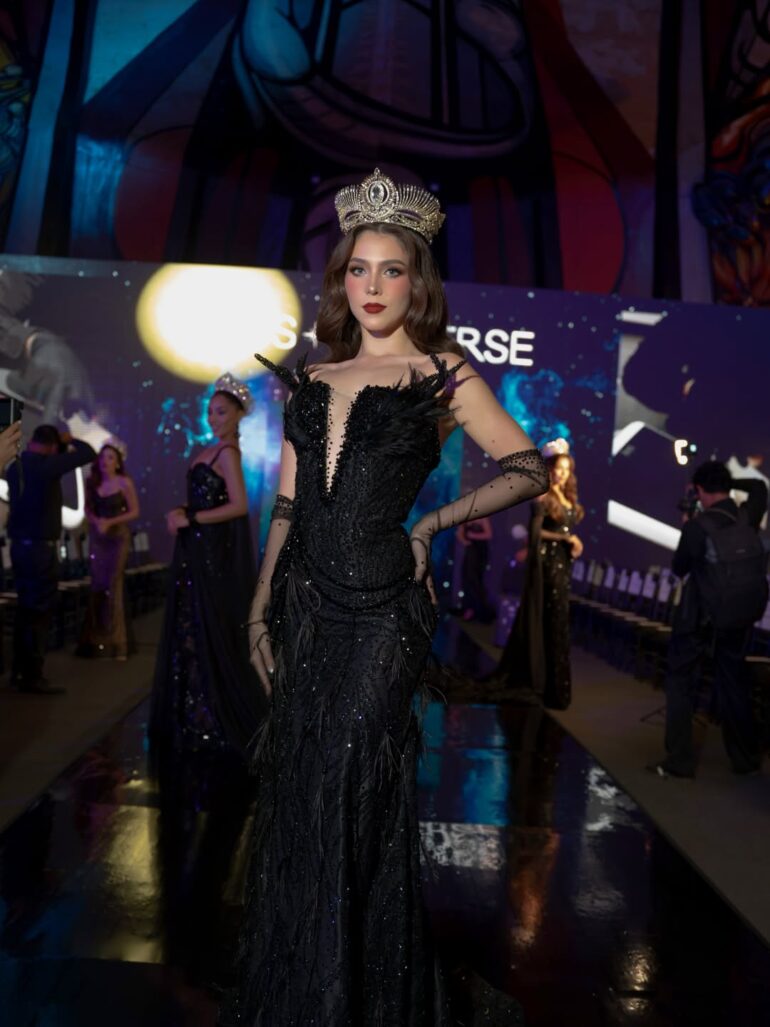 Ximena Aranda durante la gala oficial de Miss Universo México 2026 representando a Tabasco.