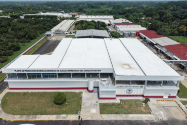 Vista aérea de la planta de producción de moscas estériles contra el gusano barrenador en Metapa, Chiapas.
