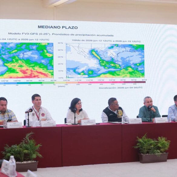 Integrantes del Consejo Municipal de Protección Civil de Centro durante la Segunda Sesión Ordinaria 2026, encabezada por la alcaldesa Yolanda Osuna Huerta en Villahermosa.