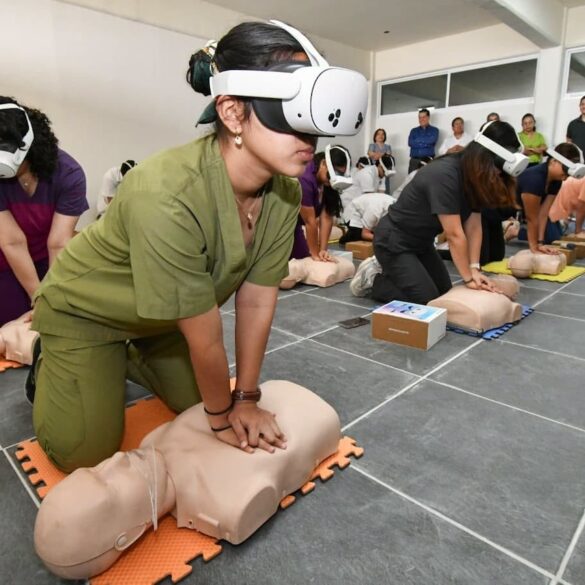Estudiantes de la UJAT utilizan herramientas de Anatomía Virtual y simulación clínica para fortalecer su formación médica en Tabasco.
