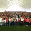 Miles de personas asisten a la entrega del programa Bienestar en tu Mesa en Nacajuca, Tabasco.