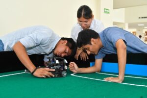 Estudiantes de la DAIA de la UJAT reciben reconocimiento tras ganar la Copa FutBotTab 2026 con el proyecto Goaltech en Tabasco.
