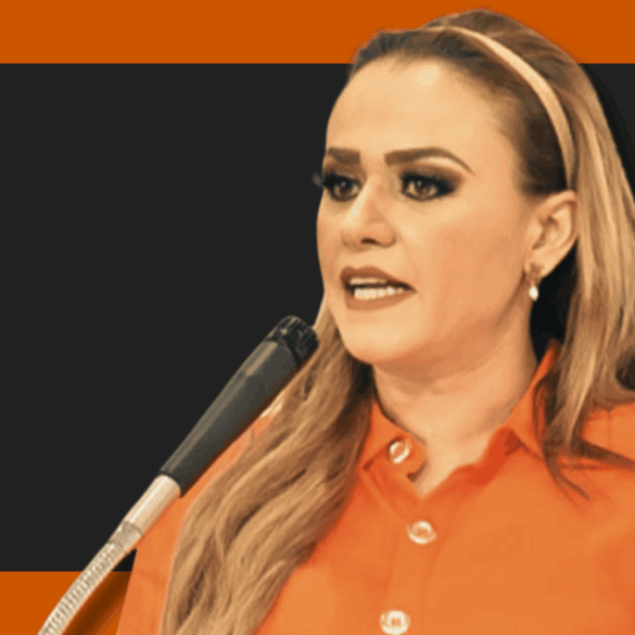 Karla Rabelo Estrada, nueva coordinadora estatal de Movimiento Ciudadano en Tabasco, durante evento del partido naranja.