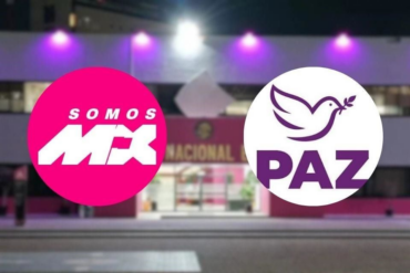 Logotipos de Somos México y Partido PAZ frente a la sede del INE tras obtener registro como partidos políticos nacionales el 25 de junio de 2025