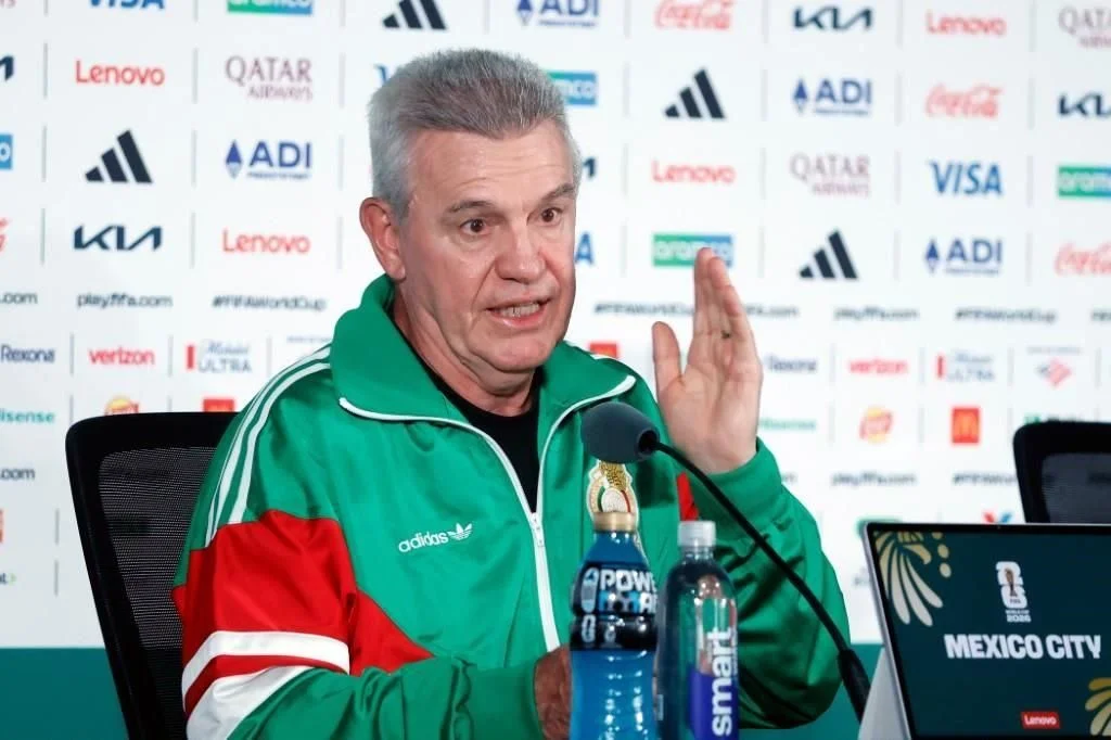 Javier Aguirre ofrece la conferencia de prensa previa al partido entre México y Ecuador en los dieciseisavos de final del Mundial 2026.