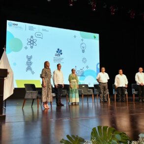 Estudiantes participan en el Verano de la Investigación Científica UJAT 2026 con una participación femenina récord en Tabasco.