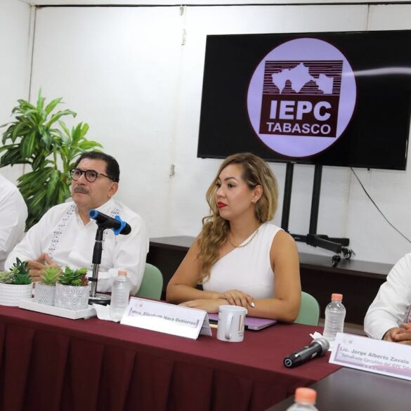 Participantes del Curso-Taller de Profesionalización Electoral en Tabasco durante el inicio de actividades en el IAP Tabasco.
