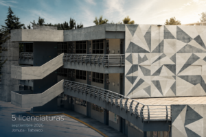 Infografía de la Secretaría de Educación de Tabasco con las cinco licenciaturas de la Universidad Rosario Castellanos en Jonuta: Administración y Comercio, Contaduría y Finanzas, Turismo, Tecnologías de la Información y Gestión Ambiental Sostenible